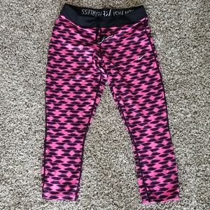 Nike capri leggings